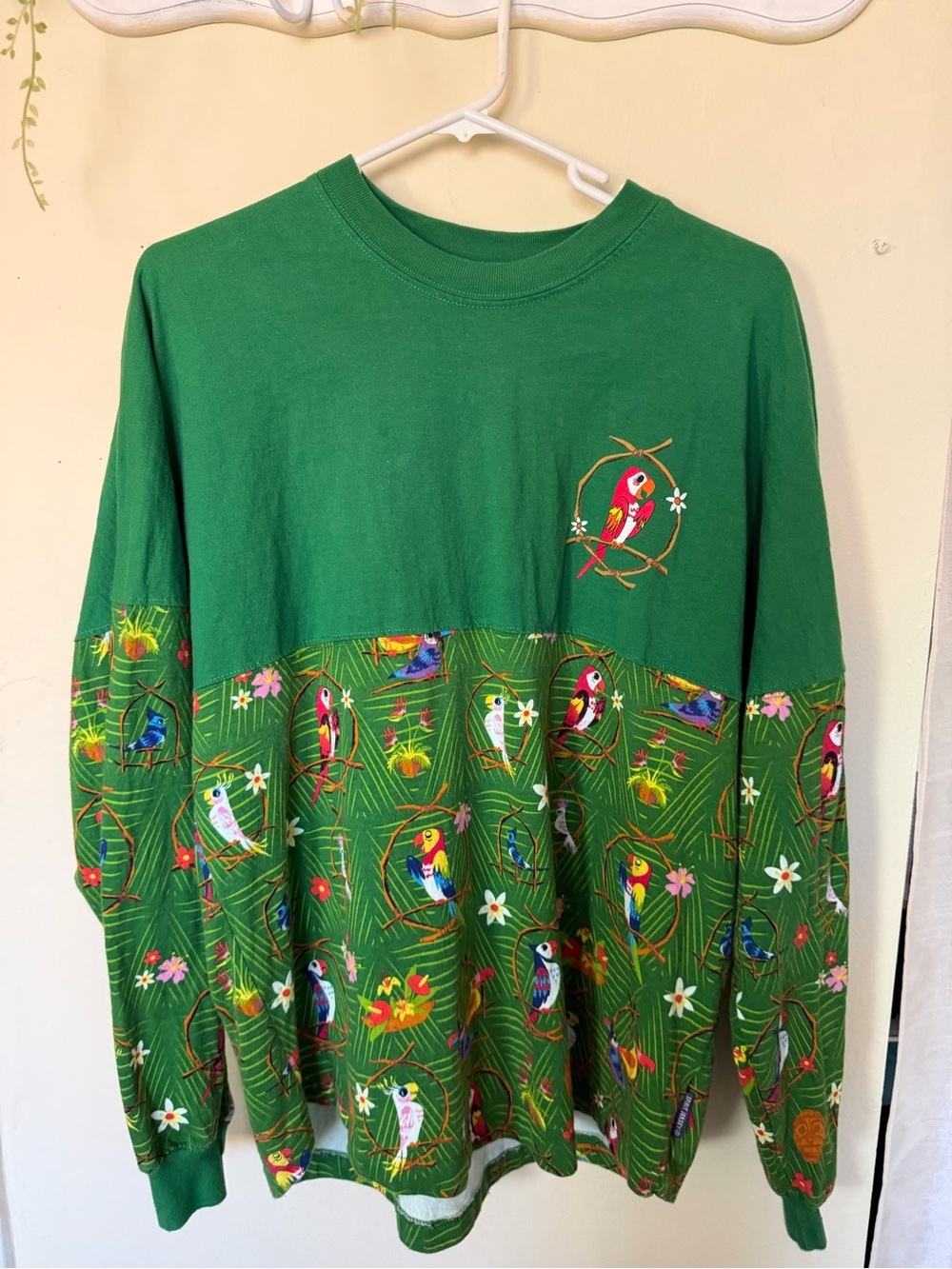 Disneyland Parks Authentic Enchanted Tiki Room Spirit Jersey